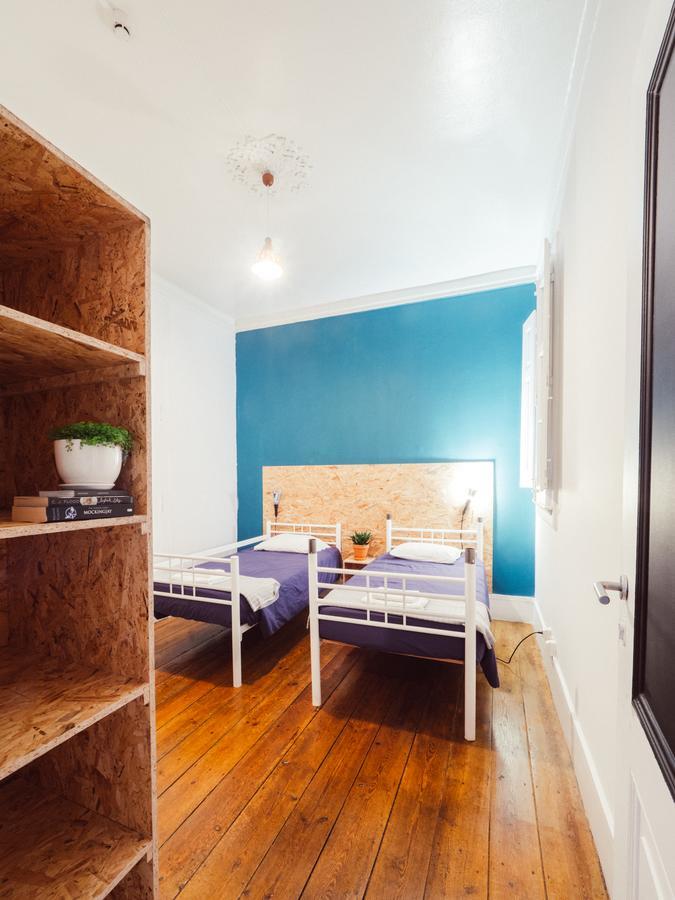Impact House Hostel Lisbon Exterior photo